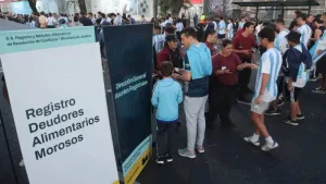 Tribuna segura. Deudores alimentarios