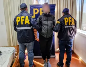 allanamiento en la ciudad de Rosario por una amenaza de atentado con artefactos explosivos a un templo religioso de la colectividad judía