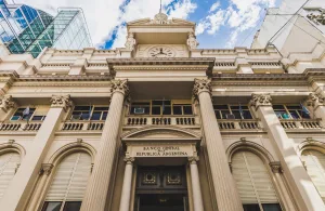 El Banco Central endurece su postura: no habrá rescate para morosos ni apuro con el cepo