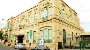 Santa Fe: un prestamista fue apuñalado al intentar cobrar una deuda
