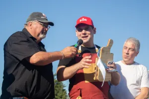 Pueblo Esther calienta las brasas para la segunda edición del Grill Fest