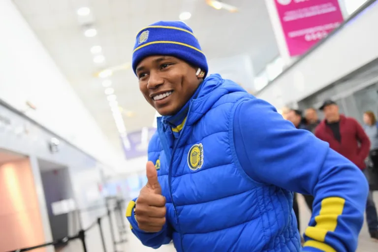 Panorama auriazul: Central va por el primer puesto en Ecuador ante IDV