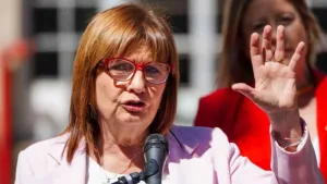 Patricia Bullrich le pidió a Adorni que presente de “inmediato” su declaración jurada de bienes