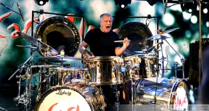 Carl Palmer y "El regreso de Emerson, Lake & Palmer, ELP Legacy", un show para revivir la música del súper grupo de rock progresivo sinfónico