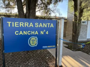Panorama auriazul: Central inauguró Tierra Santa