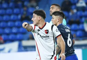 Newell's empata con Vélez gracias a dos atajadas tremendas de Reinatti