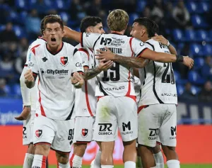 Empate con bronca: Newell's igualó 1-1 con Vélez y estuvo cerca de ganarlo