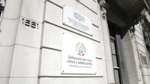 Caso de una familia de acogimiento en el norte provincial: la Defensoría de la Niñez exige informes y advierte sobre la exposición mediática