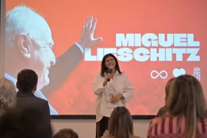 clara garcía miguel lifschitz
