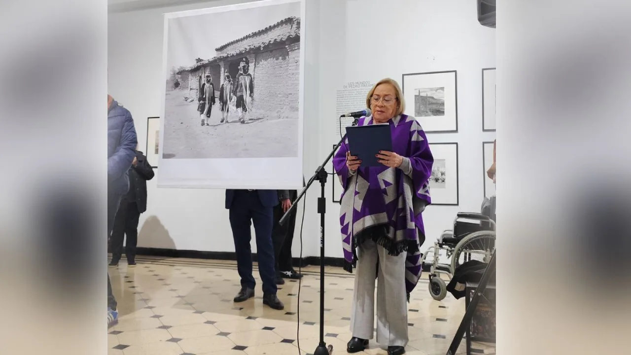 Juan Rulfo muestra fotográfica Rosario Plataforma Lavardén 