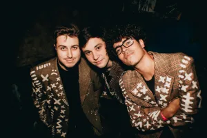 Ricos con Hambre agita la escena rosarina con el lanzamiento de su álbum “Antes de Caer”