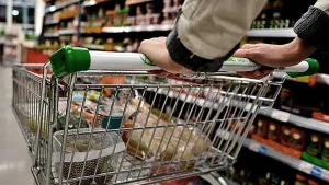 Otro dato negativo: las ventas en los supermercados cayeron 5,1% interanual en marzo