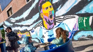 se inauguró la Plaza de Bolsillo número 100 de la ciudad