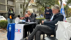 Clase pública frente a Tribunales