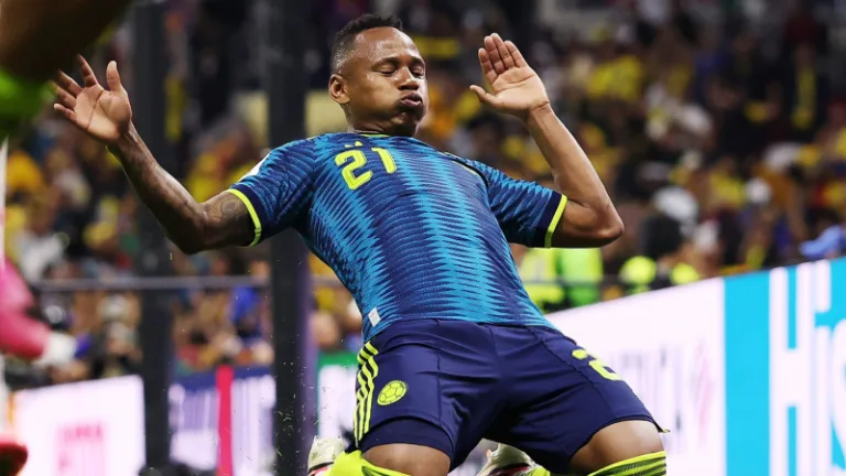 Con gol de Campaz, Colombia tiene un estreno triunfal en el Mundial ante Uzbekistán