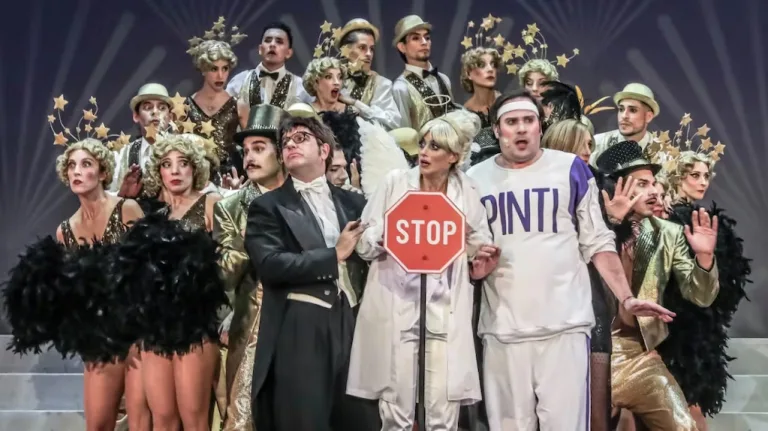 Escándalo en el Teatro Nacional Cervantes: un grupo de actores denuncia despidos injustos y actos de censura