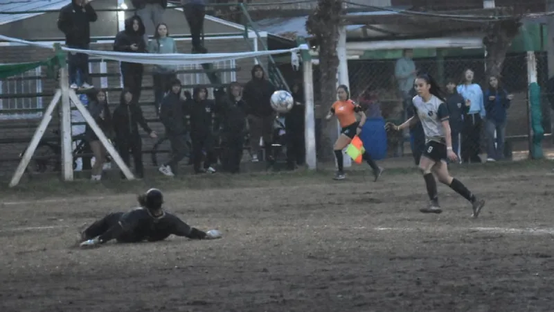 Social Lux le ganó a Morning como visitante por los octavos de final de Copa Santa Fe