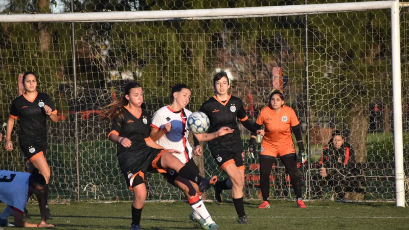Adiur le ganó a Newell's y se metió en los cuartos de final de Copa Santa Fe