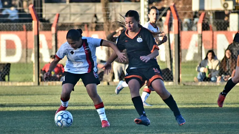 Adiur le ganó a Newell's y se metió en los cuartos de final de Copa Santa Fe