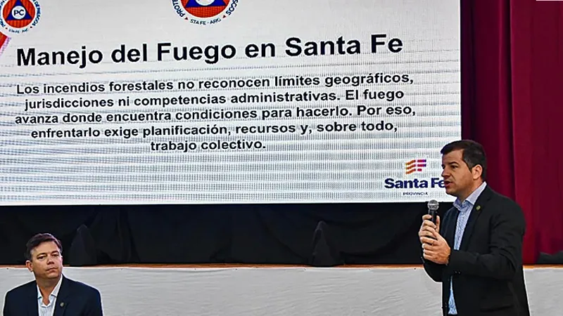 Provincia informó cómo trabaja para prevenir incendios durante el Foro Nacional de Humedales que se realizó en Villa Ocampo