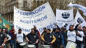 Paritaria de Aceiteros: acusaciones cruzadas entre gremios y patronales de un sector estratégico