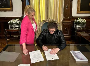 Guiados por la venganza: Milei firmó la designación de todos los jueces, fiscales y defensores menos la de Michelli