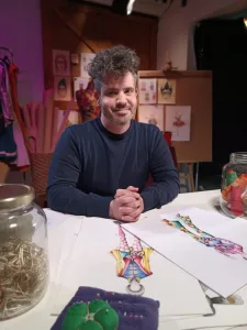“No me considero un artista, me considero un hacedor, un comunicador”: Ramiro Sorrequieta pasó por “Condenados al éxito”  