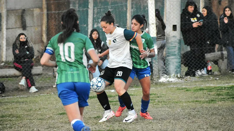 Social Lux le ganó a Morning y está en los cuartos de final de la Copa Santa Fe