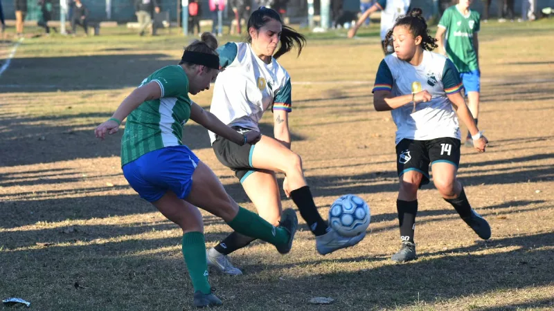 Social Lux le ganó a Morning y está en los cuartos de final de la Copa Santa Fe