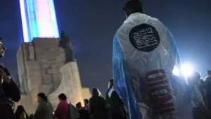 La última misa en el Monumento: la multitudinaria despedida al Indio Solari