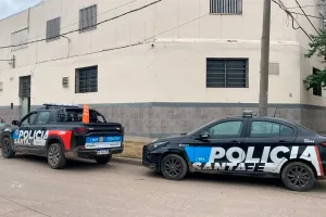 Volvió a trabajar y terminó detenido: acusan a un preceptor de abusar de una alumna