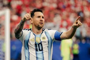 Ahora sí Leo: Argentina metió toques por todos lados y Messi aprovechó la asistencia de Medina para la ventaja albiceleste ante Austria