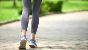 Qué pasa en el cuerpo cuando caminás todos los días: beneficios para la salud que recomiendan especialistas