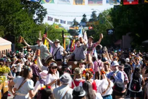 Ya se pueden comprar las entradas para la Oktoberfest Argentina 2026: comienza la cuenta regresiva para la gran fiesta cervecera de Villa General Belgrano
