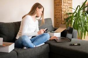 "Dopamina virtual": tiendas online ofrecen compras ficticias para calmar la ansiedad