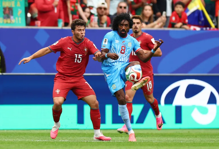 Otra sorpresa mundialista: Portugal no pudo con Congo y apenas empató 1-1