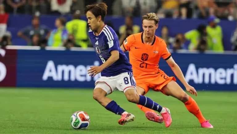Países Bajos y Japón protagonizaron un partidazo e igualaron 2-2 en su debut en el Mundial