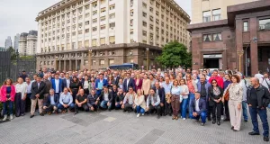 ¿Viene Kicillof? Intendentes de todo el país se reúnen en el Gran rosario