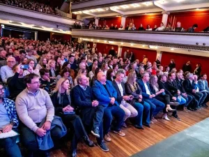 Javkin presentó Mil65, una política pública para cuidar a la primera infancia y las personas mayores