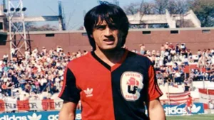 Sergio Almirón: "El ex presidente Eduardo Gallo me vino a buscar a Francia y me dijo que pegue la vuelta que íbamos a ser campeones"