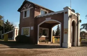 Después de 30 años de irregularidades, la EPE le cortó el suministro al country Portal del Sol de San Lorenzo