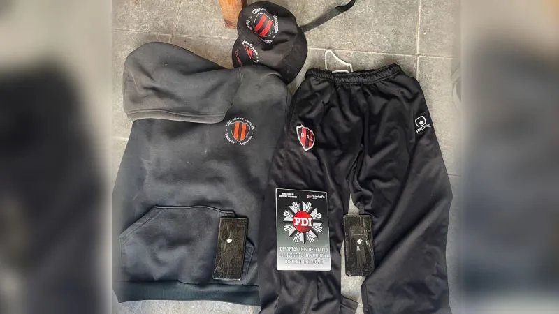 Vestimenta y celulares secuestraron en los operativos llevados a cabo este lunes en viviendas de Caracarañá y Correa. 
