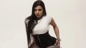 Este jueves Sofia Casadey presenta su disco “Se derritió el mic” en Casa Brava