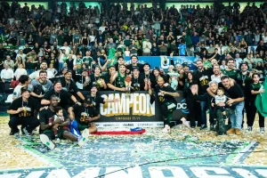 Pablo Favarel hace historia: campeón de la Liga Nacional con Gimnasia de Comodoro Rivadavia