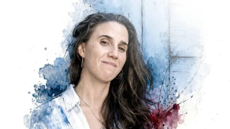 La bajista cordobesa Clara Cantore presenta su sexto álbum titulado “Regreso” en Rosario
