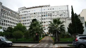 Cae enfermero acusado de abusar de una paciente de 86 años