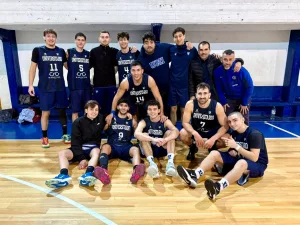 Universitario superó a Fortín Barracas en la Primera B local