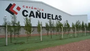 Sin gas y con 100 trabajadores en la cuerda floja: Cerámica Cañuelas frena su producción
