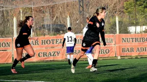 Adiur cumplió con su parte, goleó a Argentino de San Lorenzo y se clasificó a las semifinales de la Copa Santa Fe