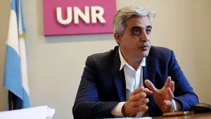 Bartolacci, sobre los estudiantes extranjeros: "Se comparten datos erróneos o malintencionados"